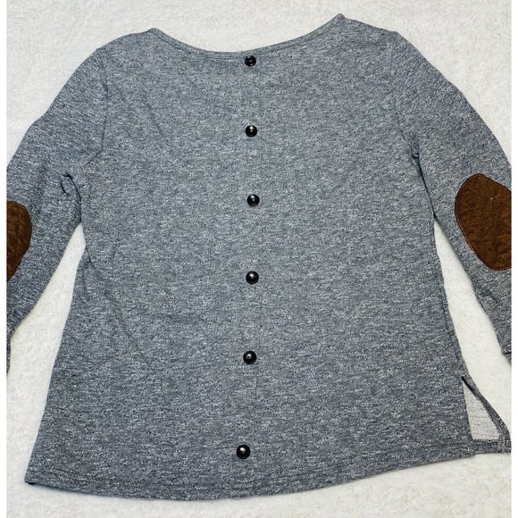 Button Back Cardigan Size Large - Picture 4 of 4